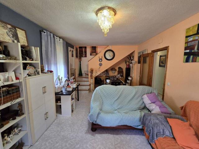 Chalet en venta en Madrebuena, Pioz