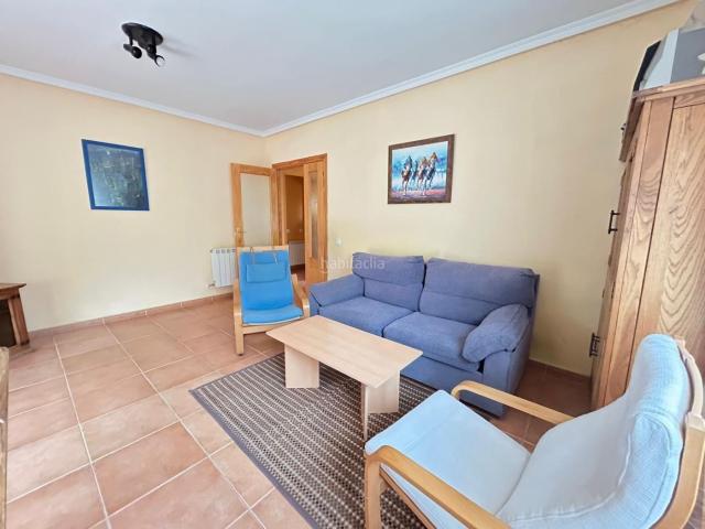 Chalet en venta en Madrebuena, Pioz