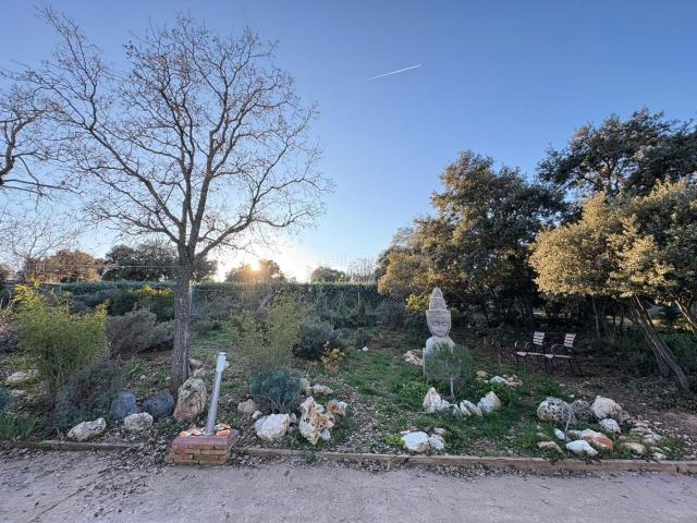 Villa en venta en Pioz, Madrebuena