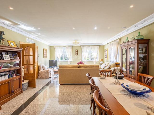 Casa en venta en Madrebuena, Pioz