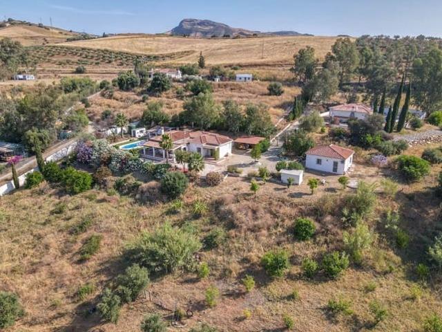 Villa en venta en Pizarra