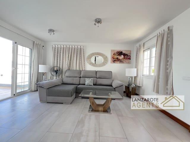 Chalet en venta en Playa Blanca, Yaiza