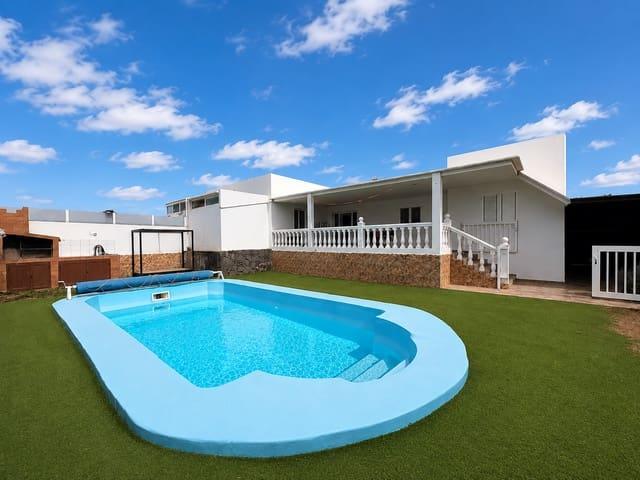 Chalet en venta en Playa Blanca, Yaiza