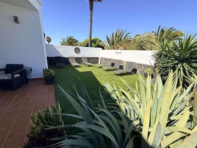 Chalet en venta en Playa Blanca, Yaiza