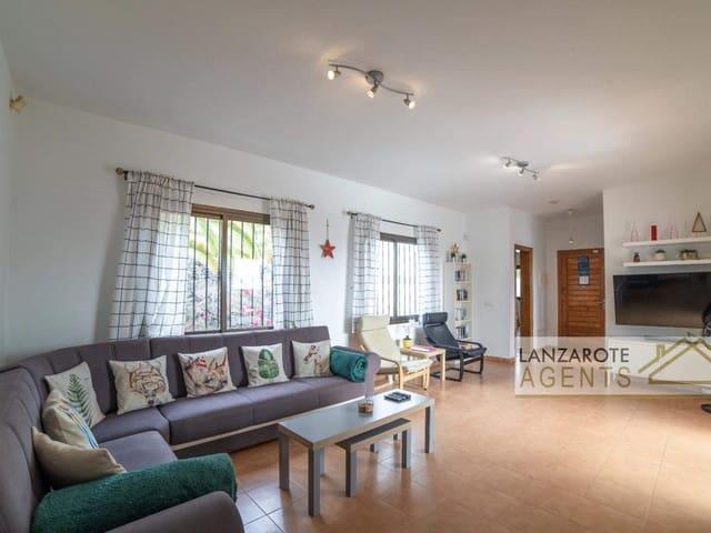 Chalet en venta en Playa Blanca, Yaiza