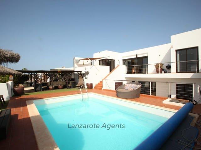 Chalet en venta en Playa Blanca, Yaiza