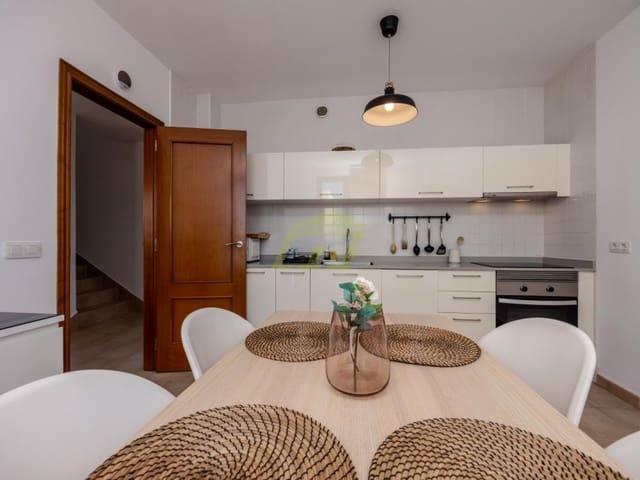 Chalet en venta en Playa Blanca, Yaiza