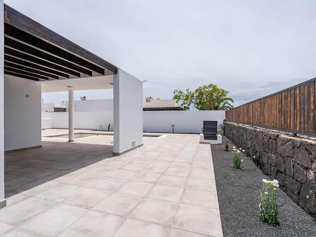 Villa en venta en Lanzarote, Montaña Roja
