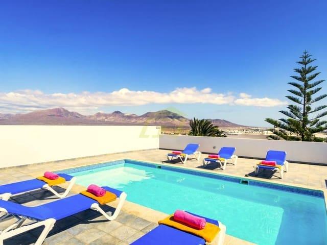 Chalet en venta en Playa Blanca, Yaiza
