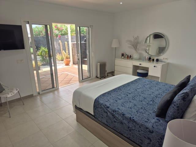 Chalet en venta en Playa Blanca, Yaiza