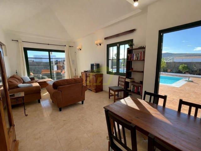 Chalet en venta en Playa Blanca, Yaiza
