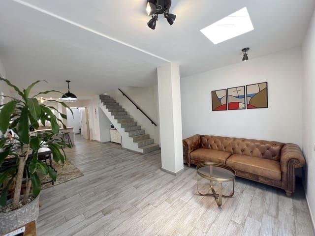 Chalet en venta en Playa Blanca, Yaiza