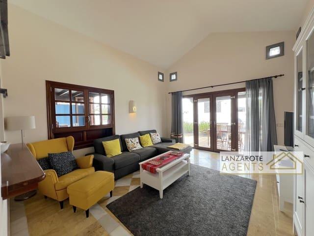 Chalet en venta en Playa Blanca, Yaiza