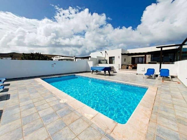 Chalet en venta en Playa Blanca, Yaiza