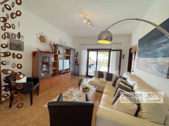 Chalet en venta en Playa Blanca, Yaiza
