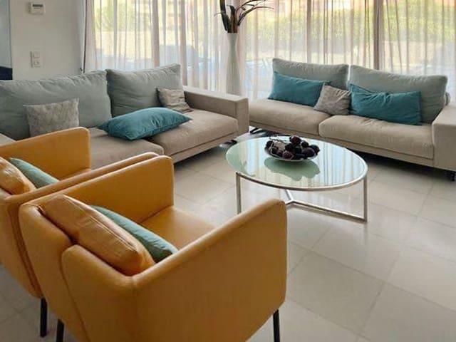 Chalet en venta en Costa Adeje, Adeje
