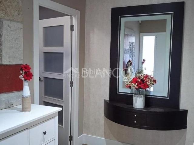 Chalet en venta en La Pobla De Claramunt, Barcelona