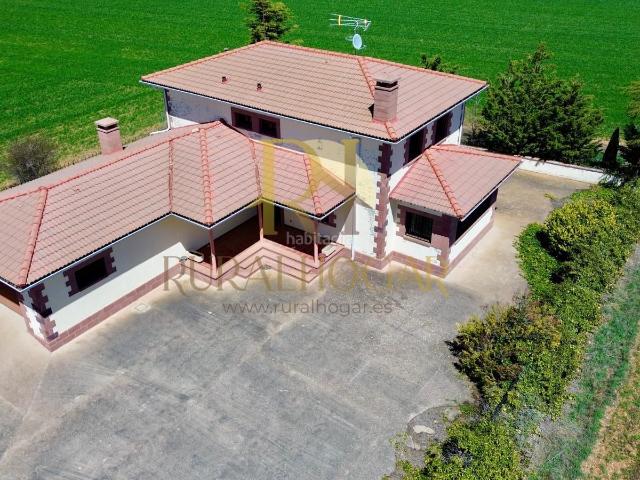 Chalet en venta en El Pobo De Dueñas, Castilla-La Mancha