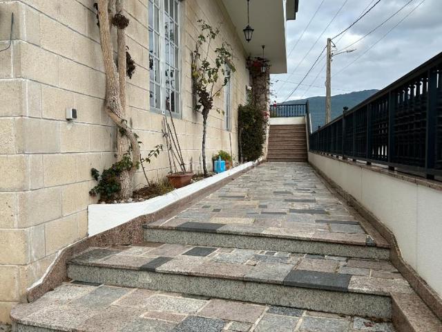 Chalet en venta en Poio, Pontevedra