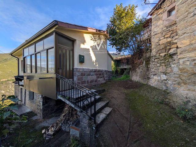 Chalet en venta en La Pola Somiedo, Somiedo