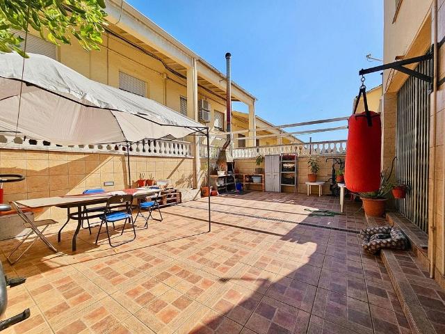 Chalet en venta en Polinyà, Barcelona