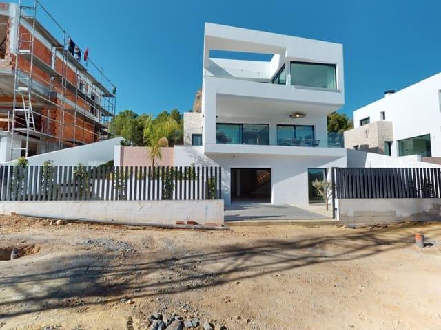 Chalet en venta en la Marina Baixa, Valencia