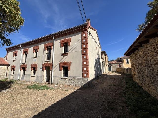 Chalet en venta en Pomar De Valdivia, Castilla y León