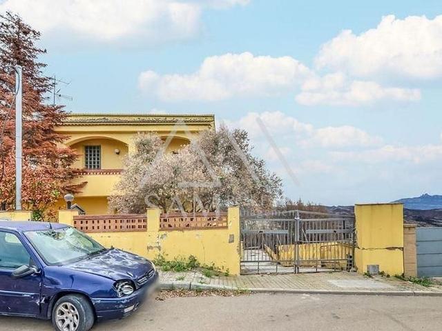 Chalet en venta en El Pont De Vilomara I Rocafort, Barcelona