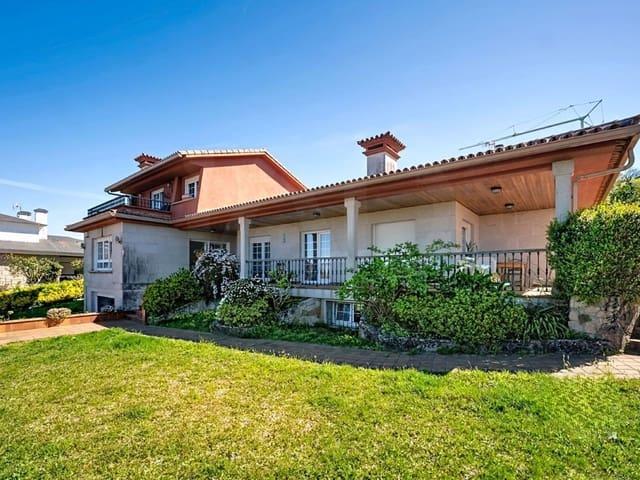 Chalet en venta en A Angustia, Vigo