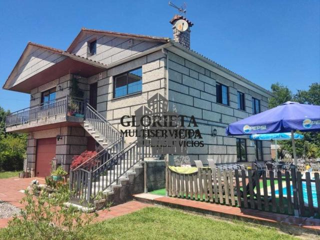 Chalet en venta en O Porriño