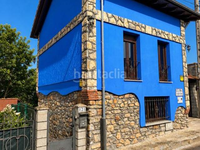 Chalet en venta en Praúa, Pravia