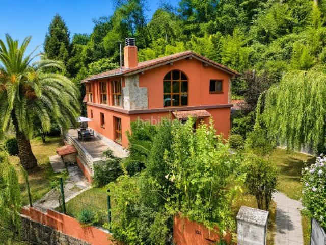 Chalet en venta en Praúa, Pravia