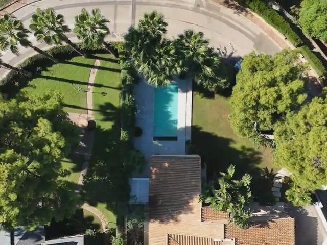 Chalet en venta en l'Horta Nord, Valencia