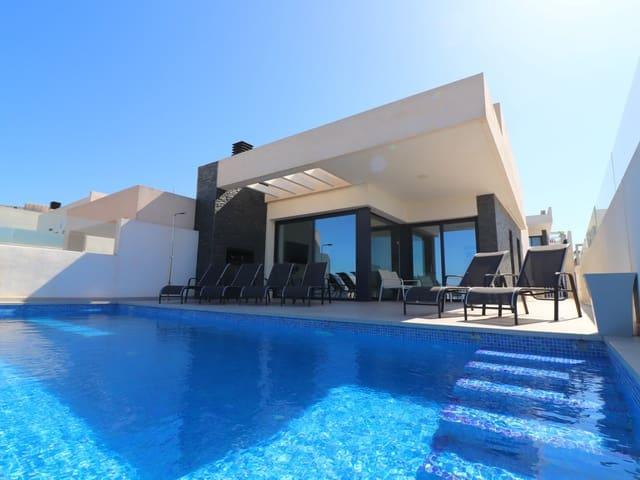 Villa en venta en Valencia, Urbanización Pueblo Lucero