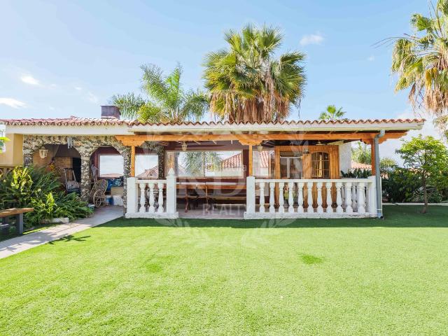 Chalet en venta en Puerto De La Cruz, Canarias