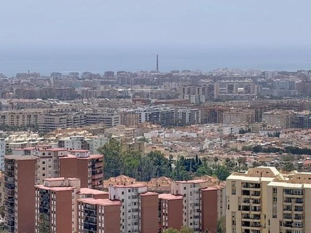 Chalet en venta en Puerto de la Torre, Málaga-Costa del Sol