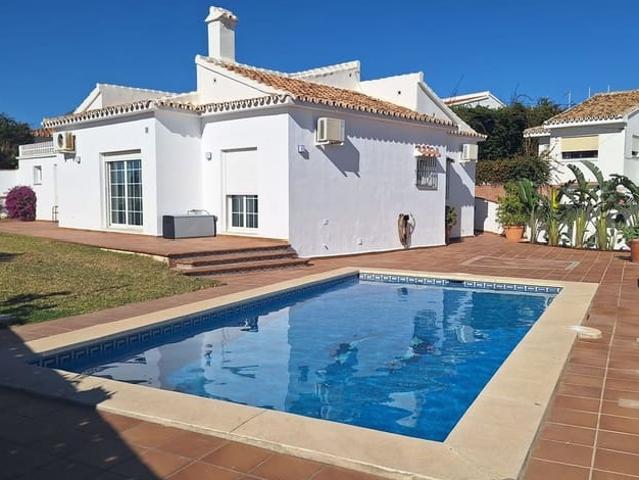 Chalet en venta en Puerto de la Torre, Málaga-Costa del Sol