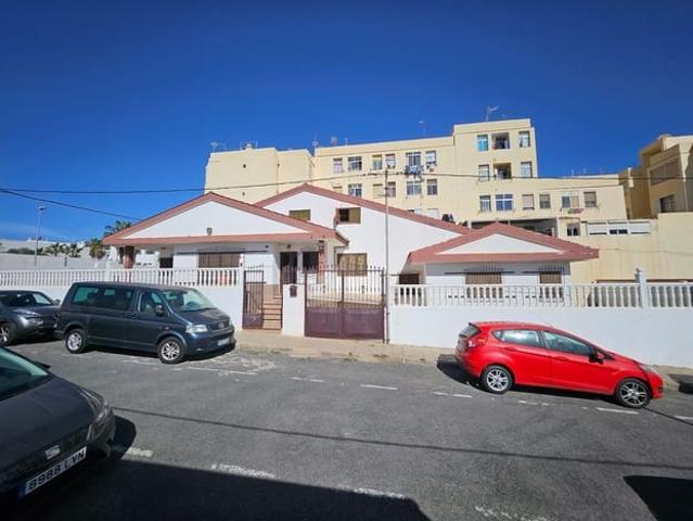 Chalet en venta en Los Pozos, Puerto del rosario
