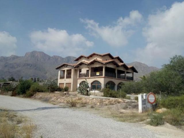 Villa en venta en Pulpí, La Estación