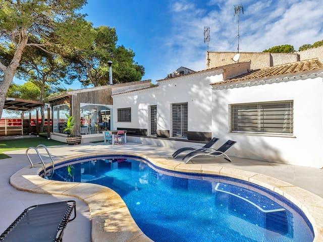 Villa en venta en Punta Prima