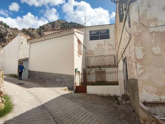 Chalet en venta en Quesada, Andalucía