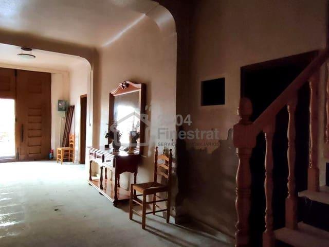 Chalet en venta en Relleu, Valencia