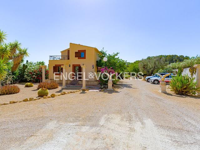 Chalet en venta en la Marina Baixa, Valencia