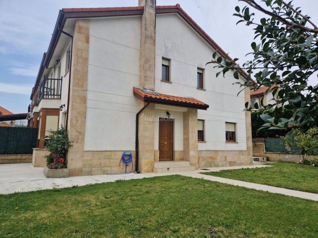 Chalet en venta en Reocín
