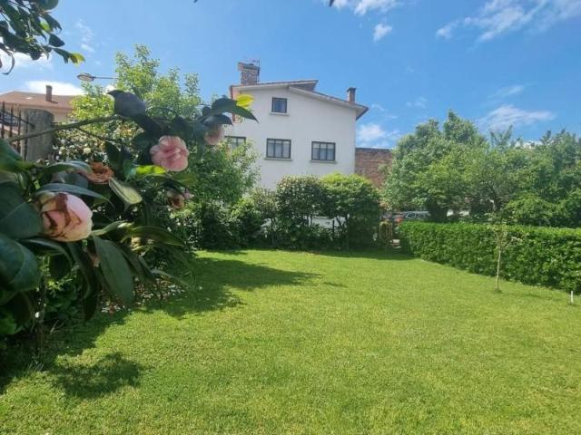 Villa en venta en Ribadumia