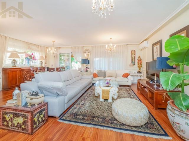 Chalet en venta en Casco antiguo, Rivas-vaciamadrid