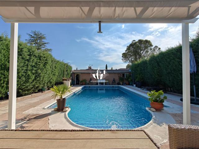 Chalet en venta en Casco antiguo, Rivas-vaciamadrid