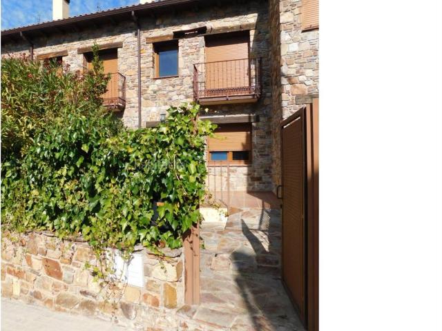 Villa en venta en Robledillo De La Jara