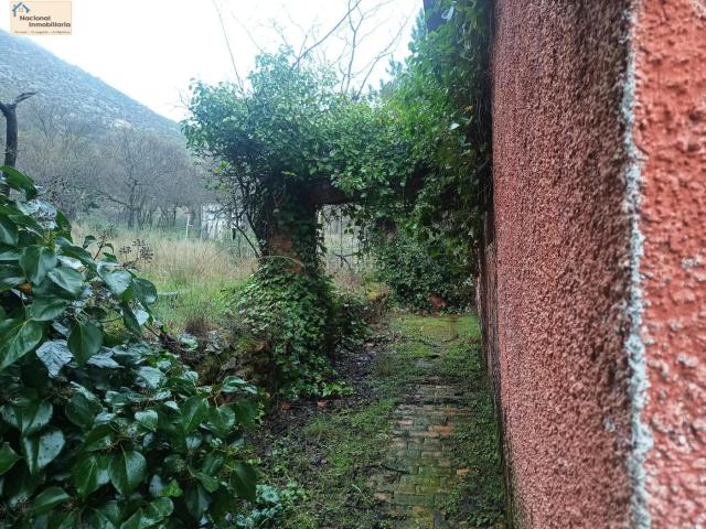 Villa en venta en Robledo De Chavela