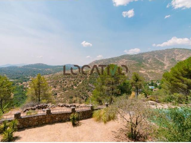 Casa en venta en Robledo De Chavela